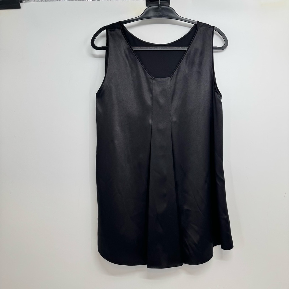 Lafayette 148 NY Elegant Black Sleeveless Top